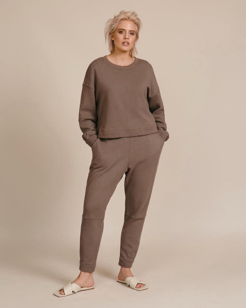 Plus size model wearing Mia Jogger by 11 Honoré Collection | Dia&Co | dia_product_style_image_id:199513